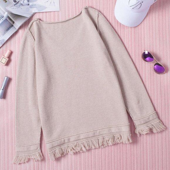 B017 Solid Color V Neck Tasseled Sweater - Picture 4 of 5